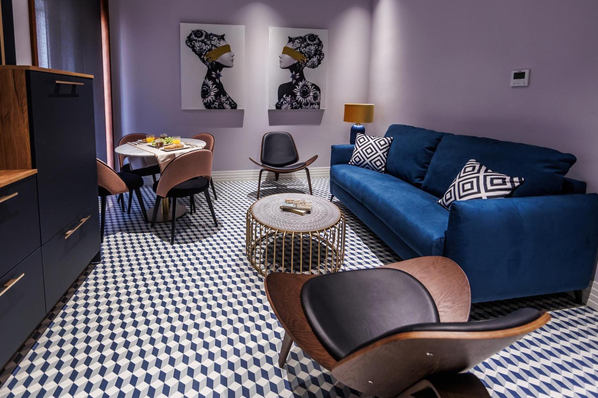 Apartamentos Maguilla Iv- Parking Incluido Para Huespedes * Badajoz